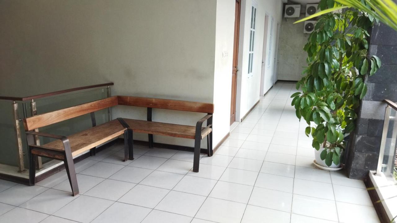 Nusantara Hotel Syariah Jepara Exterior photo