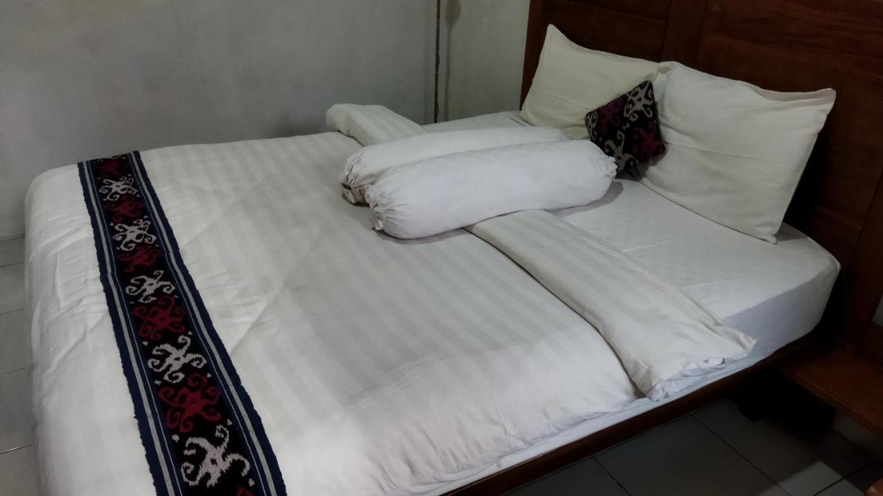 Nusantara Hotel Syariah Jepara Exterior photo