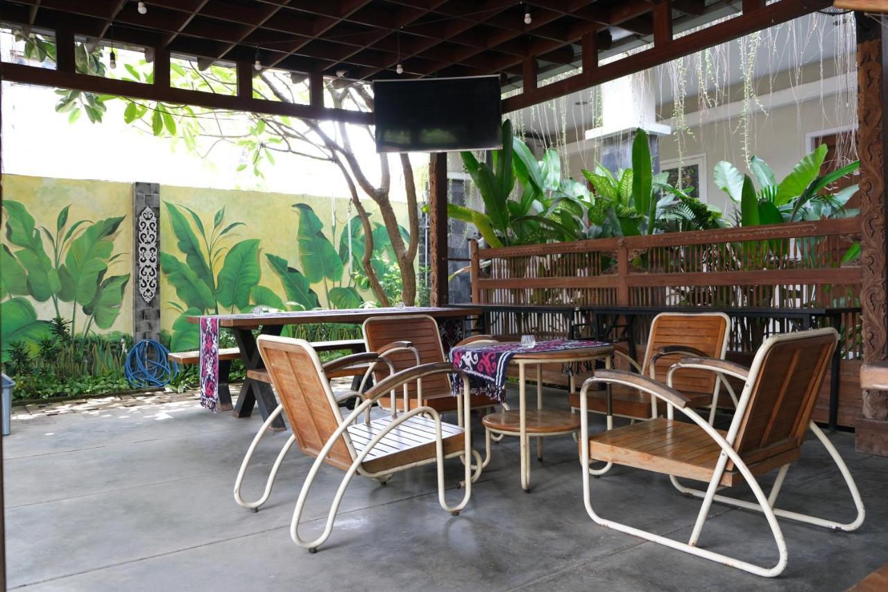Nusantara Hotel Syariah Jepara Exterior photo